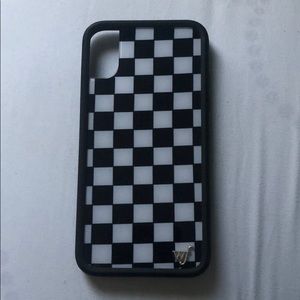 Black and white checkered IPhone X/Xs case